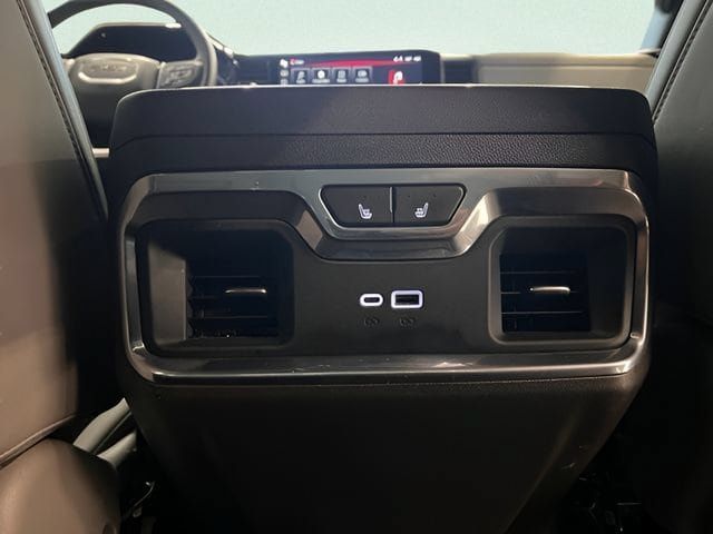 Certified 2024 GMC Sierra 1500 SLT w/ SLT Convenience Package AWD/4WD image 9