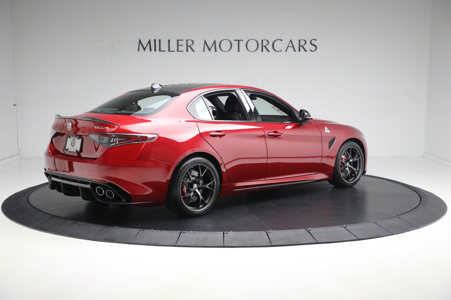 Used 2024 Alfa Romeo Giulia Quadrifoglio w/ Active Assist Plus Package RWD image 11