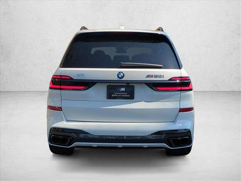 New 2026 BMW X7 M60i image 4