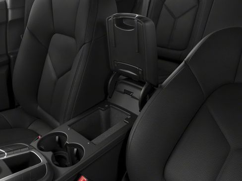 Used 2018 Porsche Macan Turbo w/ Premium Package Plus image 17