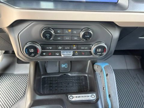 Used 2024 Ford Bronco Wildtrak AWD/4WD image 23
