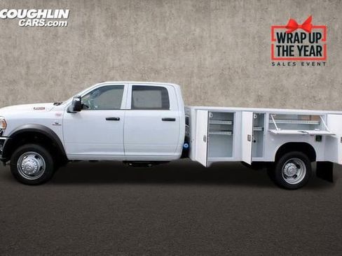 New 2024 RAM 5500 Tradesman w/ Chrome Appearance Group image 1