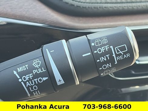 Certified 2026 Acura MDX w/ Advance Package AWD/4WD image 11