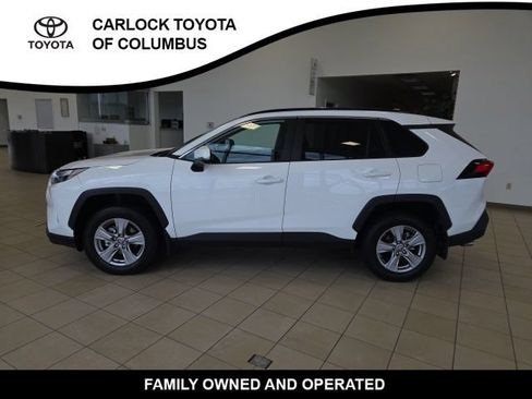 Used 2025 Toyota RAV4 XLE w/ Convenience Package FWD image 2