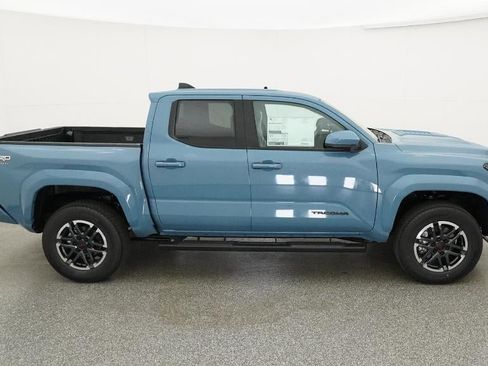 New 2026 Toyota Tacoma TRD Sport image 38