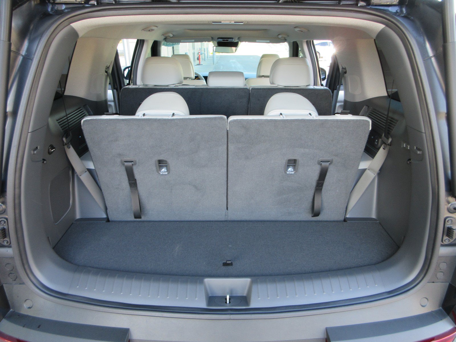 Used 2024 Hyundai Santa Fe Limited AWD/4WD image 58