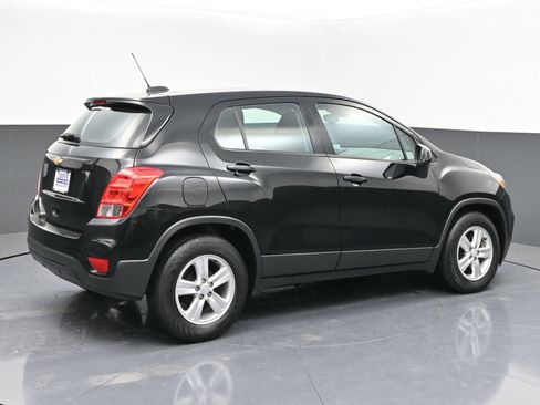 Certified 2020 Chevrolet Trax LS image 7
