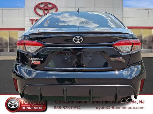 Certified 2023 Toyota Corolla SE FWD image 5
