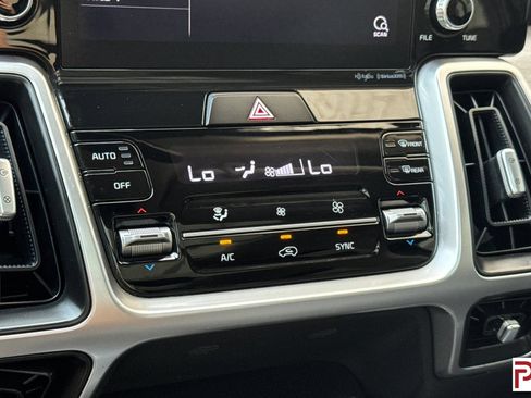Used 2021 Kia Sorento EX w/ Panoramic Sunroof Package AWD/4WD image 25