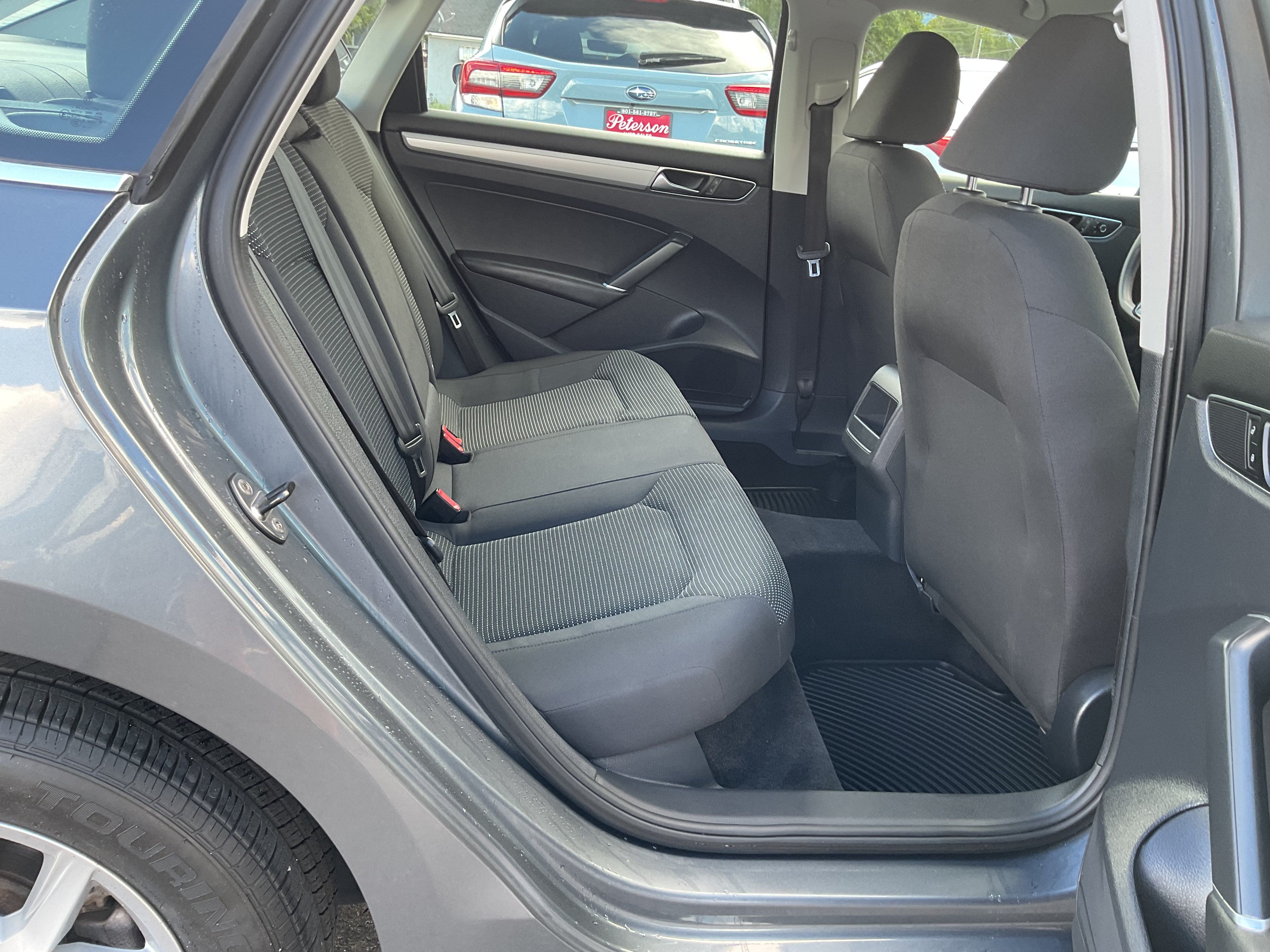 Used 2017 Volkswagen Passat 1.8T S FWD image 14