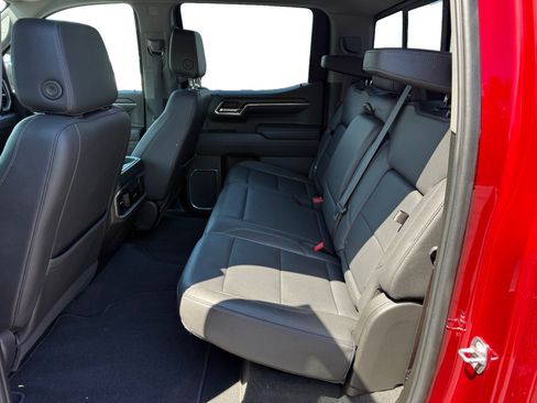 Used 2024 GMC Sierra 1500 SLT w/ SLT Premium Plus Package AWD/4WD image 16
