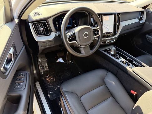 Certified 2025 Volvo XC60 B5 Plus image 13