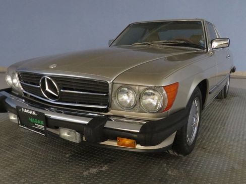 Used 1988 Mercedes-Benz 560 SL image 25