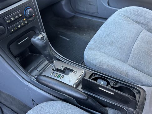 Used 2004 Kia Optima EX image 23