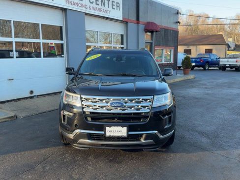 Used 2018 Ford Explorer Limited w/ Equipment Group 301A image 3