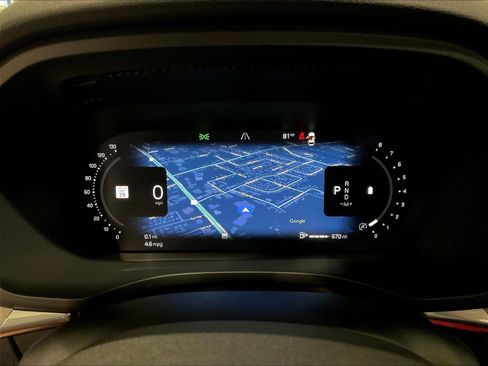 Used 2025 Volvo XC60 B5 Plus AWD/4WD image 12