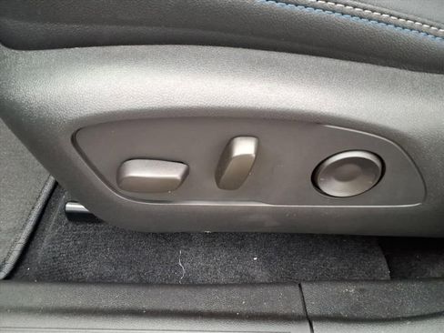 New 2026 Chevrolet Equinox EV LT image 12