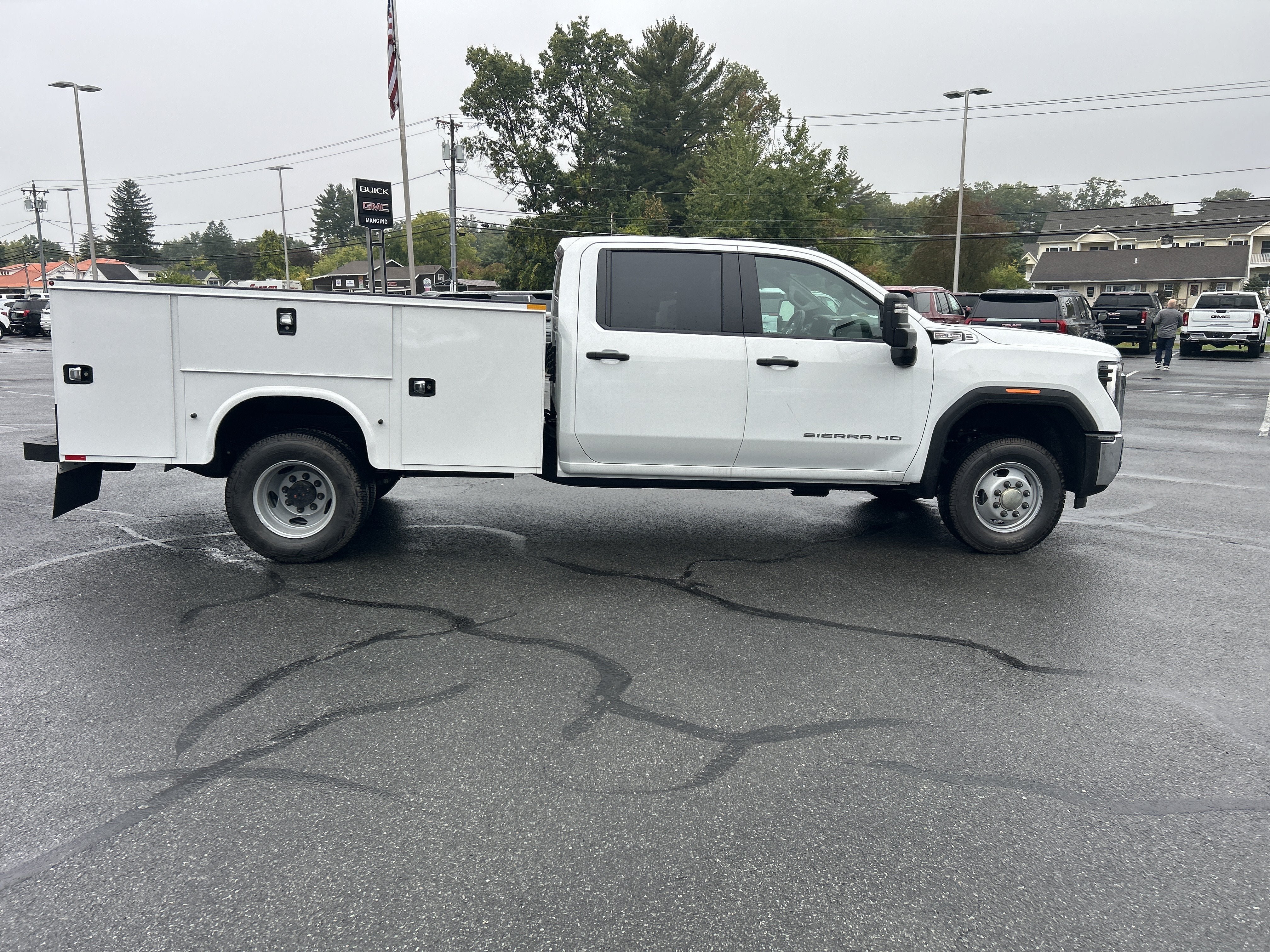 New 2026 GMC Sierra 3500 Pro w/ Convenience Package AWD/4WD image 12