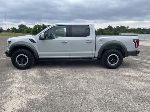 Used 2017 Ford F150 Raptor w/ Equipment Group 802A Luxury AWD/4WD image 7