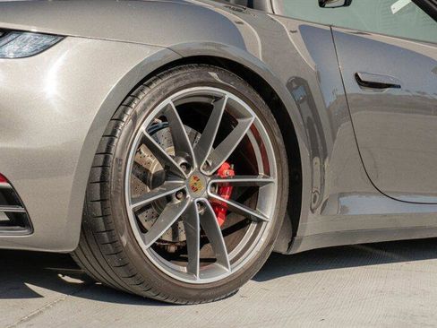 Used 2021 Porsche 911 Carrera S image 40