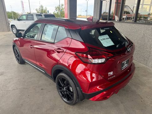 Used 2023 Nissan Kicks SR image 30