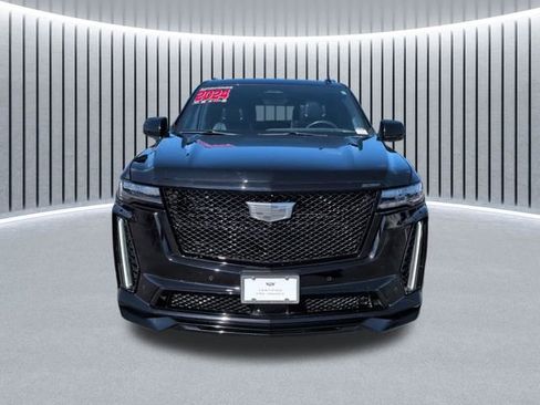 Used 2024 Cadillac Escalade V w/ LPO, ONYX Package image 13