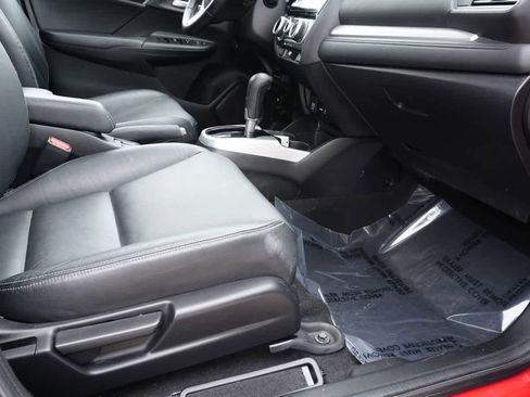 Used 2017 Honda Fit EX-L image 18