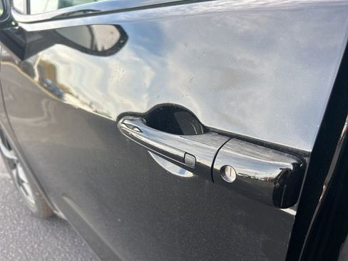 New 2026 Chrysler Pacifica Limited w/ S Appearance Package image 20