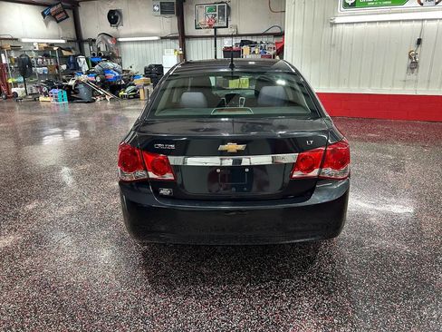 Used 2014 Chevrolet Cruze LT image 7