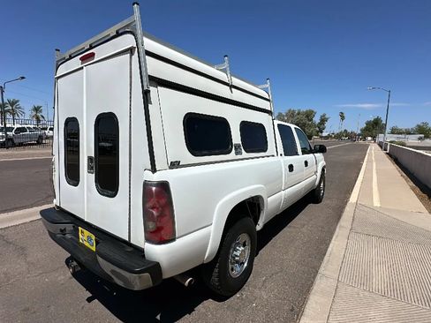 Used 2006 Chevrolet Silverado 1500 LT RWD image 6