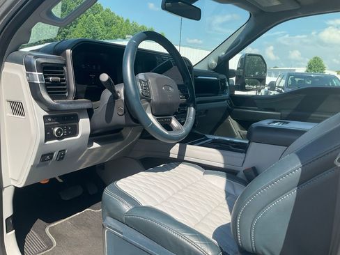 Used 2024 Ford F350 Limited w/ FX4 Off-Road Package AWD/4WD image 15