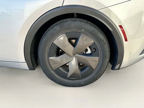 Used 2024 Toyota Prius LE image 11