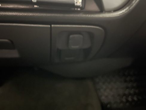 Used 2017 Chevrolet Silverado 1500 LT w/ All Star Edition image 22