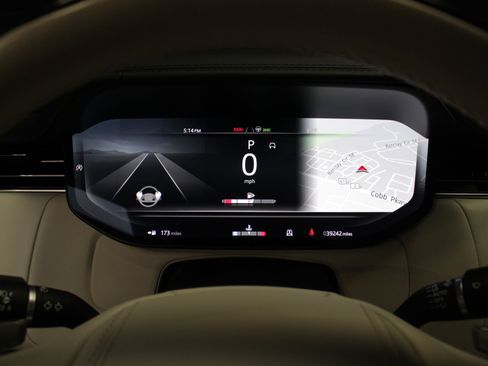 Used 2023 Land Rover Range Rover SE image 56