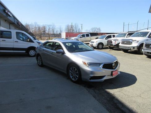 Used 2020 Acura TLX image 9