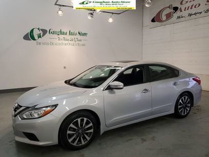 Used 2017 Nissan Altima 2.5 SV w/ Convenience Package