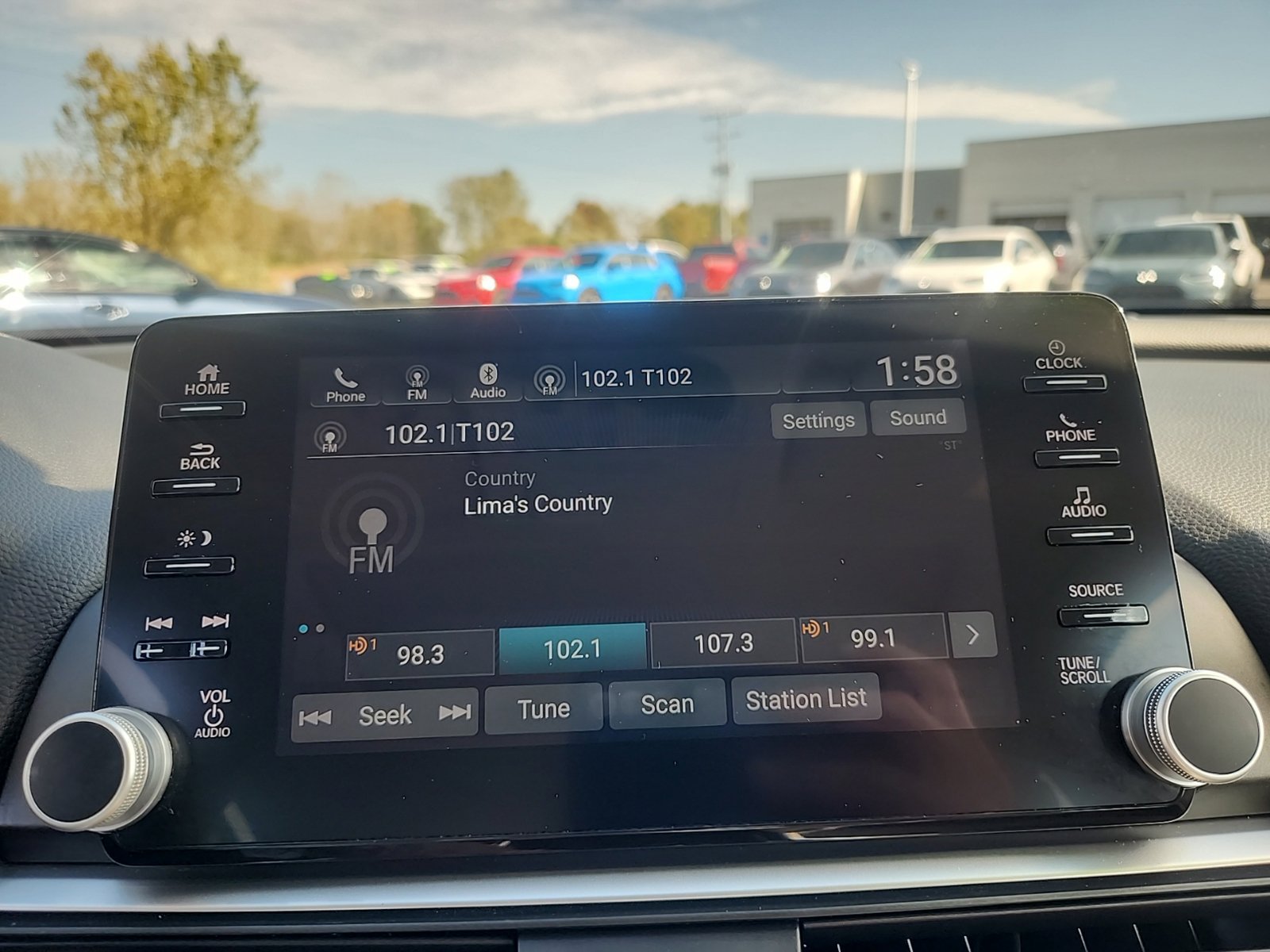Used 2019 Honda Accord EX image 26