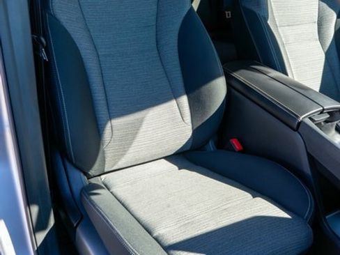 Used 2022 Nissan Rogue SV image 11