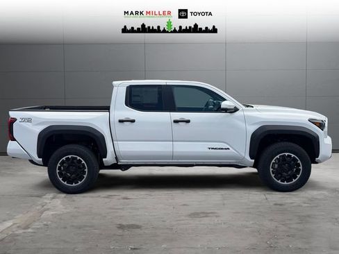 New 2026 Toyota Tacoma TRD Off-Road w/ TRD Off Road Premium Package AWD/4WD image 6
