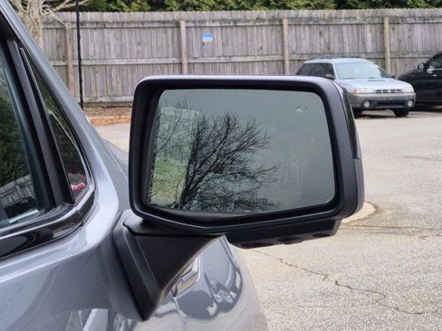 Used 2024 GMC Sierra 1500 AT4X w/ AT4X AEV Edition image 14