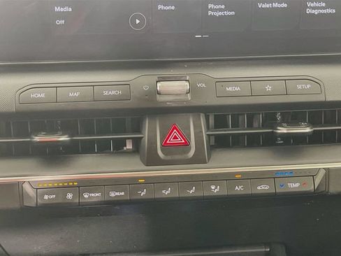 Used 2025 Kia K4 FWD image 16
