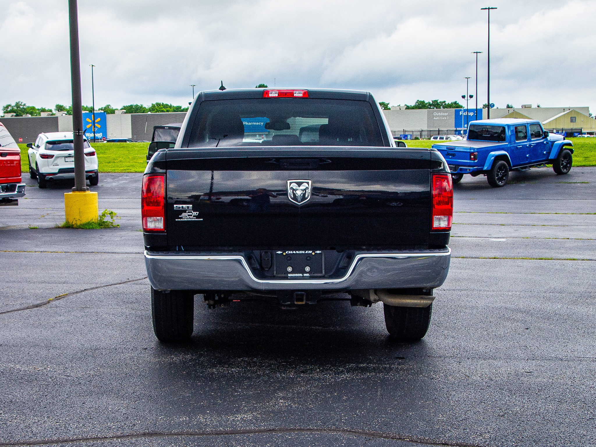 Used 2023 RAM 1500 Classic SLT w/ Trailer & Traction Group RWD image 6