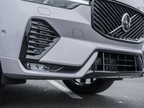 New 2026 Volvo XC60 B5 Plus w/ Protection Package Premier image 14