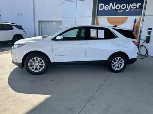 Used 2019 Chevrolet Equinox LT image 10