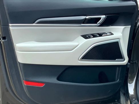 Used 2021 Kia Telluride S image 22