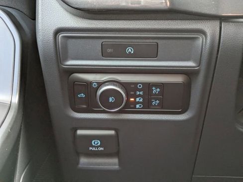 Used 2025 Ford F150 STX w/ Equipment Group 200A image 26