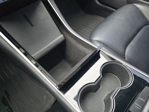 Used 2018 Tesla Model 3 Long Range image 26