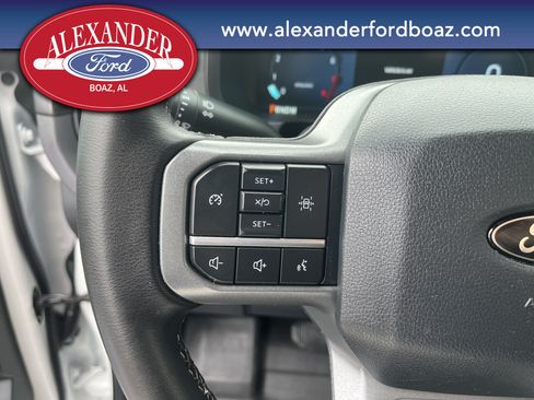 Used 2025 Ford F150 XLT w/ Equipment Group 301A Standard AWD/4WD image 26