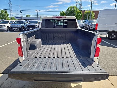 Used 2023 Chevrolet Silverado 1500 High Country w/ Technology Package AWD/4WD image 58