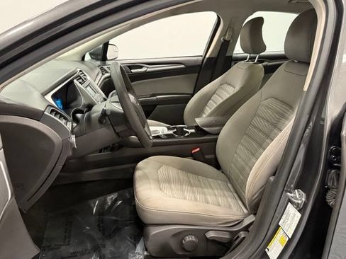 Used 2016 Ford Fusion S FWD image 14
